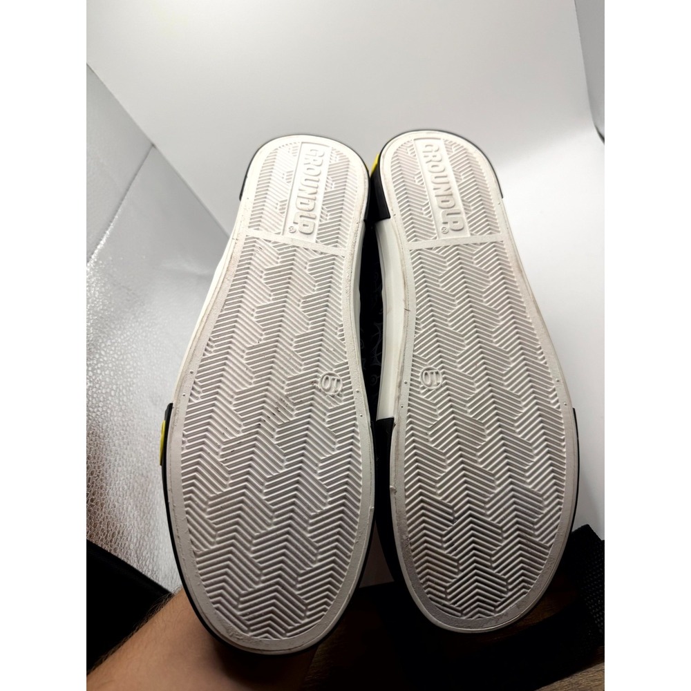 Pokemon Poké Ball Men's 10 Sneakers Gray Black Pikachu Slip On Skateboard Shoes - Picture 6 of 9